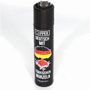 Clipper Gasfeuerzeug „Deutsch mit Türkischen Wurzeln