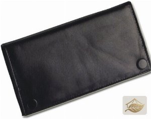 Leder-Drehertasche in Schwarz mit Blättchenfach