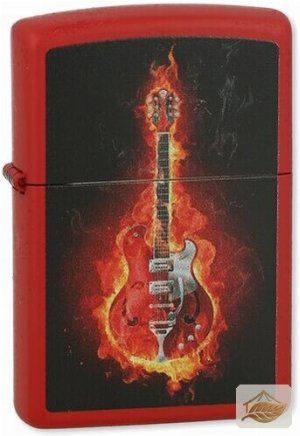 Zippo E-Gitarre in Flammen, Schwarz mit Rot und Orange