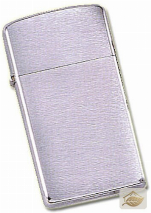 Zippo Slim Feuerzeug, schlanke Bauform in Brushed Chrome