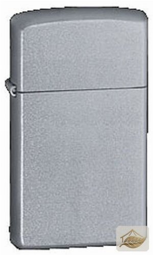 Zippo Slim Satin Chrome, schlanke Bauform