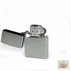 Zippo Ornament Feuerzeug-Set, Chrome mit Zubehör