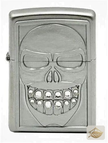 Zippo Totenkopf-Plakette Benzinfeuerzeug, Satin Chrome